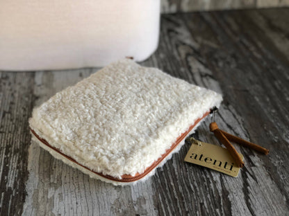 Atenti - Sherpa Circular Case